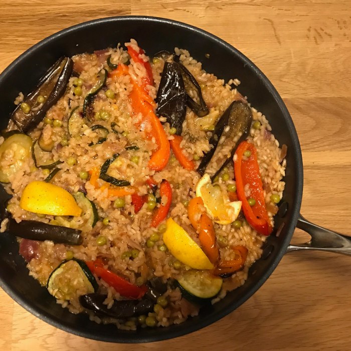 Paella med ovnstegt fennikel og aubergine
