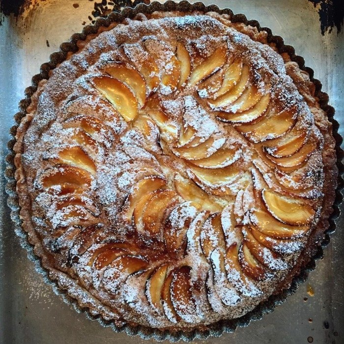 Æbletærte med frangipane