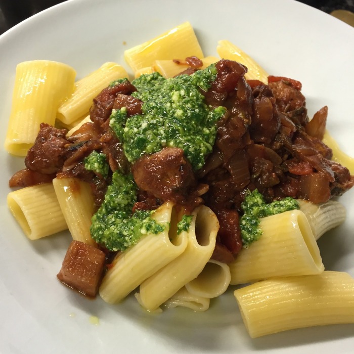 Rigatoni med fennikelpølsesauce